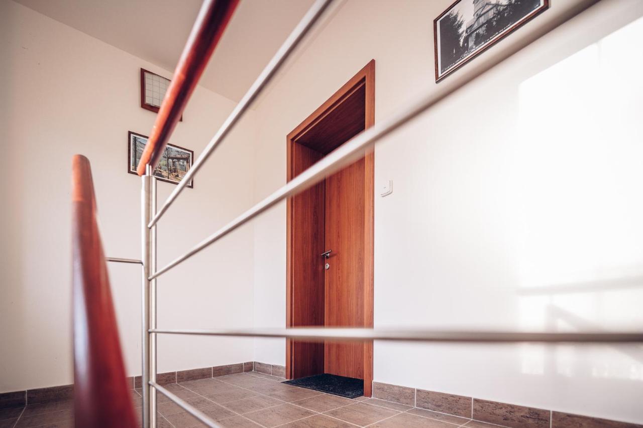 Apartmany Domino Železná Ruda Dış mekan fotoğraf